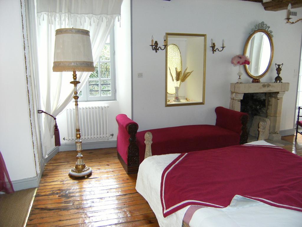 مبيت وإفطار Caumont-Sur-Aure Le Relais Du Mont Chauve الغرفة الصورة