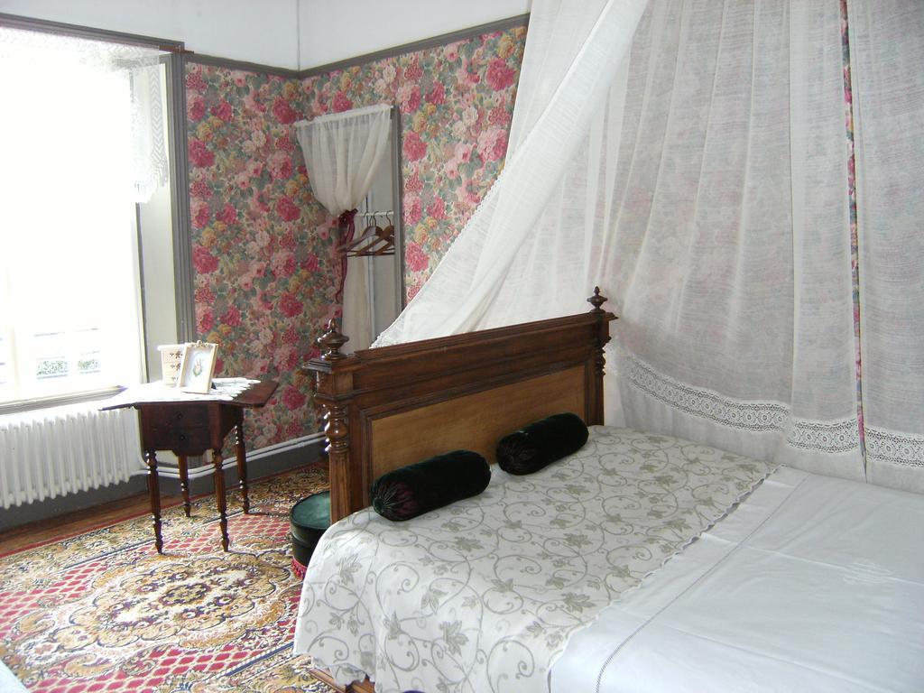 مبيت وإفطار Caumont-Sur-Aure Le Relais Du Mont Chauve الغرفة الصورة
